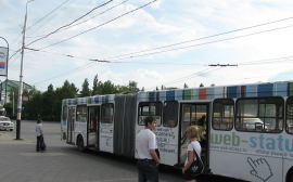 В Омске за 1,1 млн рублей отремонтируют троллейбусную линию