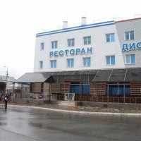 В Омске по решению суда начали сносить мультикомплекс «Нахимов»