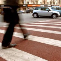 В Омске появился первый пешеходный переход из гранита