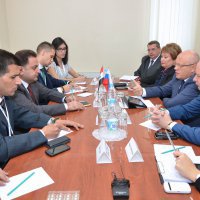 Губернатор Виктор Назаров встретился с делегацией Сирийской Арабской Республики