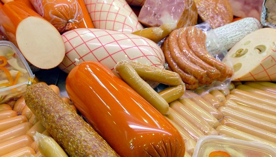 В Омске наладили новое производство колбасных изделий