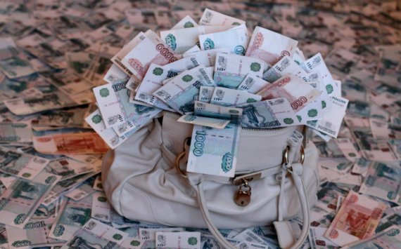 Омичи стали зарабатывать на 100 рублей больше‍
