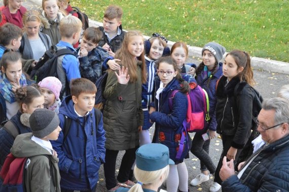 «Ростелеком» показал омским школьникам объекты, где можно укрыться от последствий ЧС 
