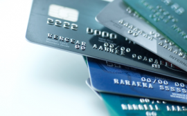 Банки стали запускать кредитные карты для самозанятых