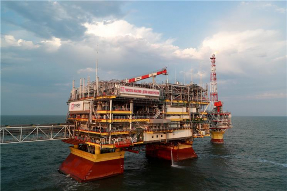 ЛУКОЙЛ добыл более 15 млн тонн нефти на месторождении имени Владимира Филановского
