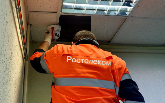 «Ростелеком» в Омске организовал видеонаблюдение на ЕГЭ-2024
