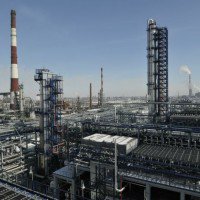 Газпром инвестирует 11 млрд в развитие Омского НПЗ