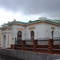 В Омске продают 2 здания-памятника культурного наследия