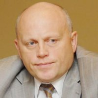 Губернатор Омской области Назаров не стал выдвигаться в Госдуму