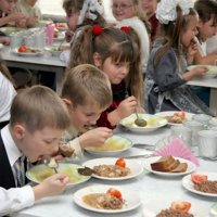 В Омской области стоимость школьного питания остается на доступном уровне