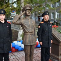 В Омске установлен памятник кадету