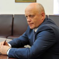 Губернатор Виктор Назаров обратился к членам Правительства Омской области по вопросу оказания материальной помощи семье Харламовых