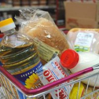 В Омской области самые низкие цены в Сибири на большинство товаров продовольственной корзины