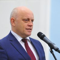 Губернатор Омской области Виктор Назаров расширил число номинаций на премию «Семья года»