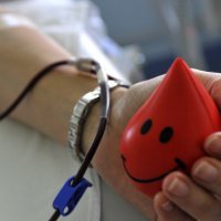 В 2016 году доноры сдали в Омской области 25 тысяч литров крови