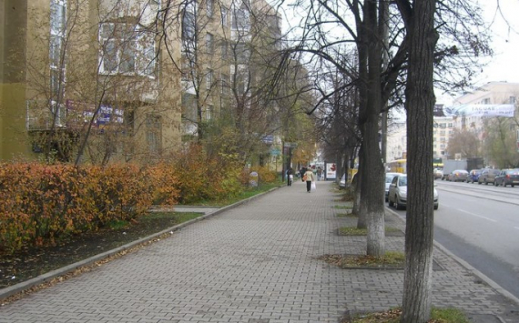 В Омске тротуары отремонтируют за 100 млн рублей