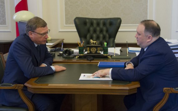 Бурков и Репин обсудили бегство предпринимателей из Омской области‍