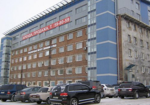 В Омске около МСЧ №10 могут построить офисный центр 